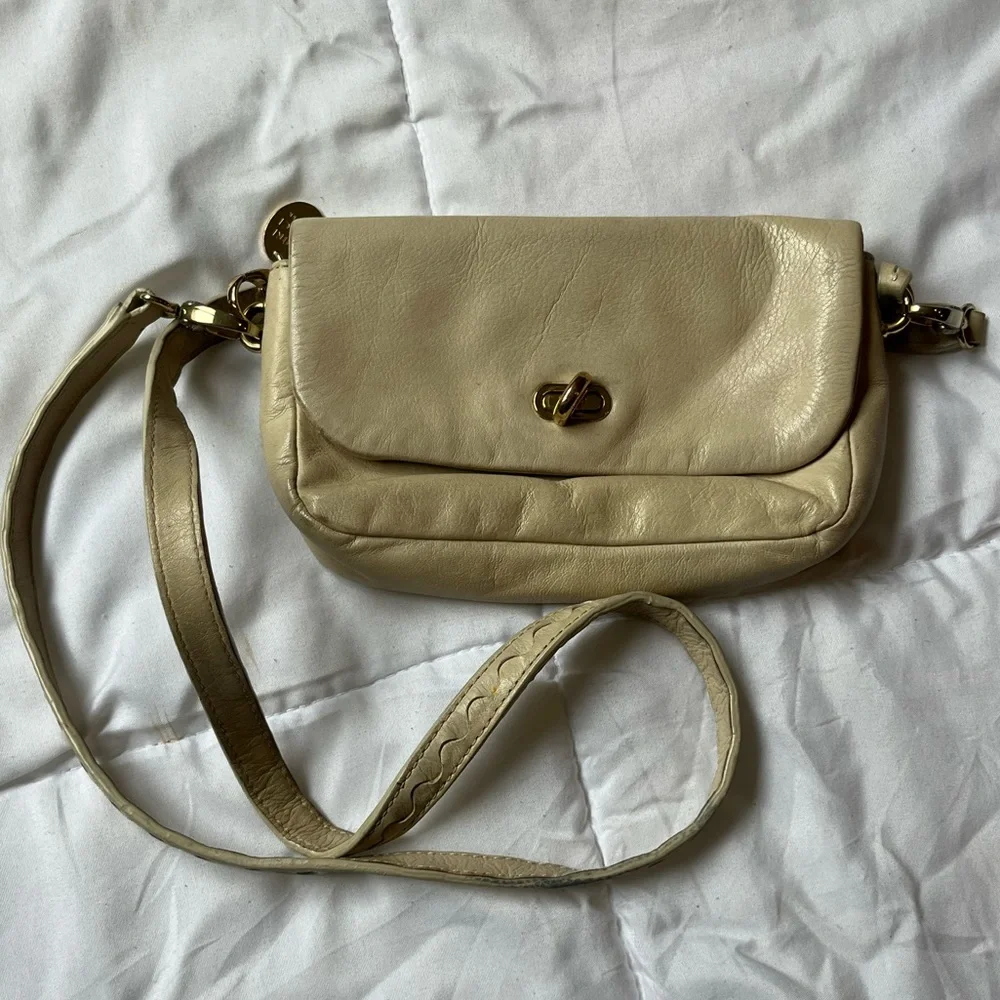 Henri Bendel Purse, Henri Bendel Cream Crossbody, Cream Bag - Picture 1 of 7